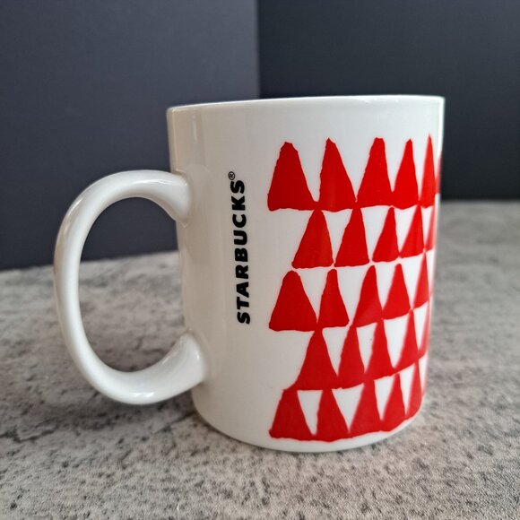 Starbucks Red Triangle Trees Mug - 2016 Starbucks Holiday Coffee Cup 12 fl oz - Picture 2 of 7